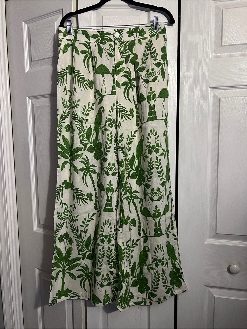 C&C California Cream Pants with Green Botanical Print
